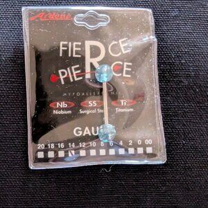 Ardene Body Vibe Tongue Ring